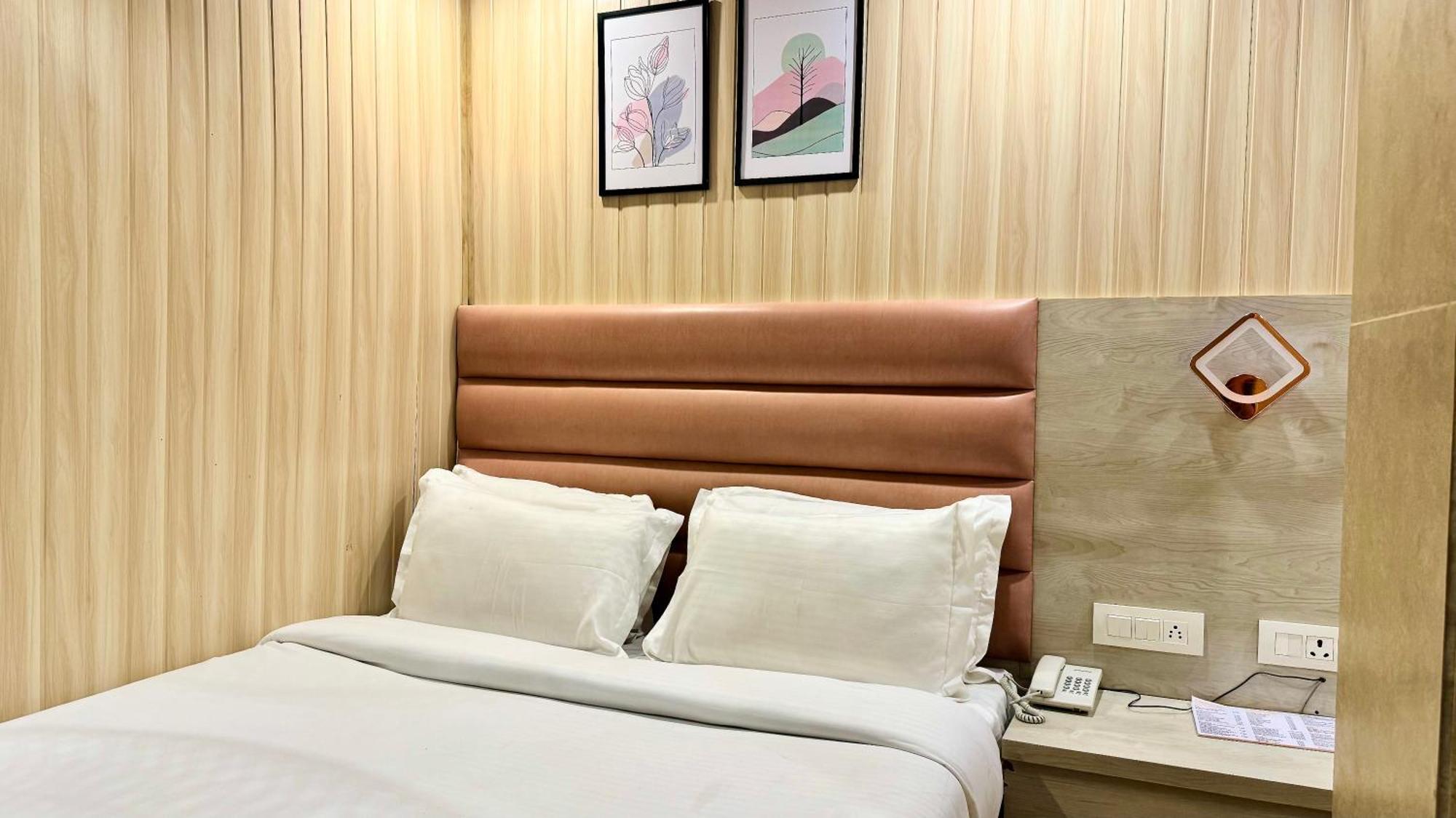 Hotel Pride Inn - 800 Mts From Mall Road Masuri Exterior foto