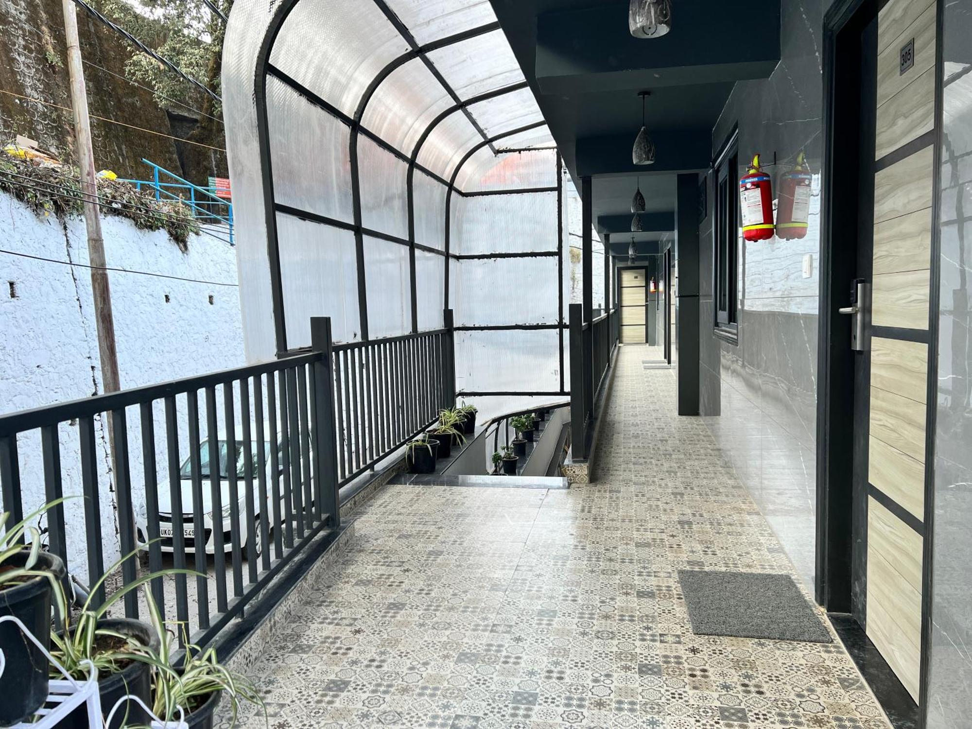 Hotel Pride Inn - 800 Mts From Mall Road Masuri Exterior foto